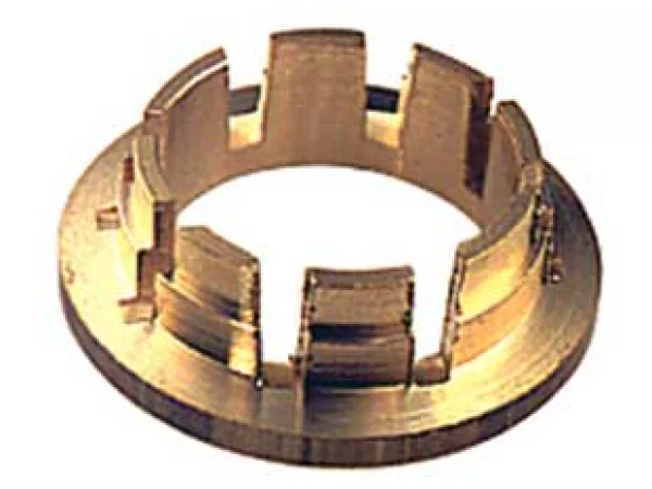 Латунный переходник для фиксации медной трубы 8600